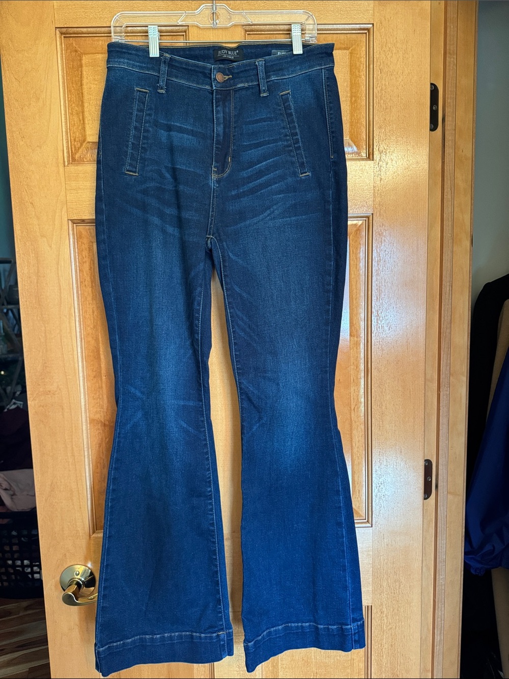 NWOT Women’s Judy Blue Dark Blue Flare Jeans - 13/31
